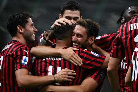 24 Elfmeter, 3 Matchbälle: Milan rettet sich in Euro-League Gruppenphase