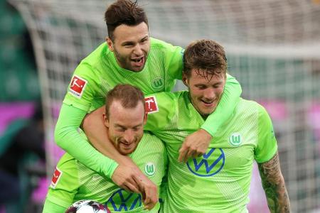 82-Sekunden-Doppelschlag: Wolfsburg holt ersten Saisonsieg gegen Bielefeld