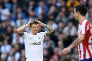 Kroos mit Muskelverletzung am Gesäß