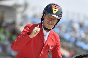 Reiten: Deutscher Doppelsieg durch Ahlmann und Deußer in Aachen