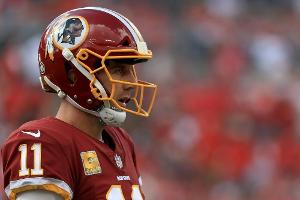 Nach 17 Operationen: Quarterback Smith im 53er-Kader