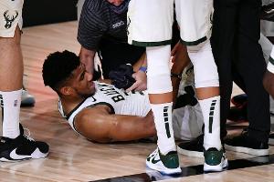 Milwaukee verhindert in Krimi vorzeitiges Aus