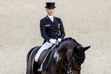 Dressur-DM in Balve: Von Bredow-Werndl gewinnt Grand Prix Special