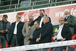 Verstöße gegen Anti-Corona-Konzept: DFB ermahnt Bayern, Schalke, Frankfurt