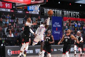 Nach Play-off-Aus: Bundestrainer Rödl lobt Schröder