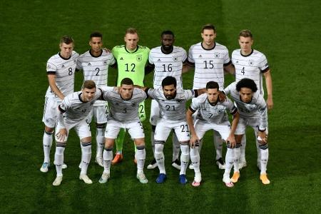 DFB-Team spendet über 235.000 Euro für Sporthilfe