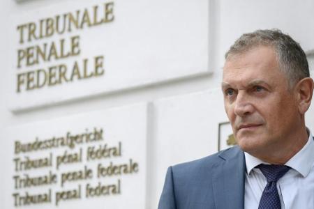 Valcke gibt das Opfer: 