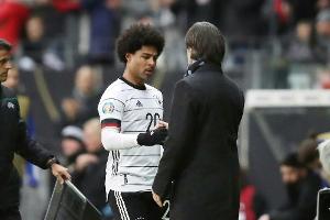 UEFA lässt wieder fünf Auswechslungen zu