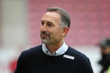 Mainz-Trainer Beierlorzer ohne Sorgen um seinen Job - Schröder kündigt Gespräche an
