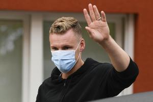 Leno lobt Neuer: "Der beste Torwart der Welt"