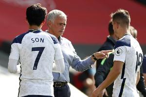 Tottenham im Ligapokal kampflos weiter - Chelsea nächster Gegner