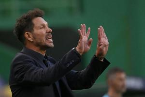 Spanien: Atletico-Trainer Simeone positiv auf Corona getestet