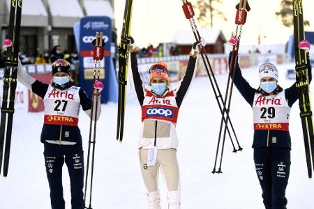 Johaug dominiert zum Saisonstart - Kläbo holt Northug ein