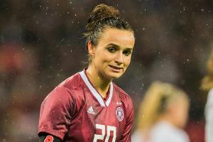 Nationalspielerin Magull: Gleiche Bezahlung "nicht oberstes Ziel"