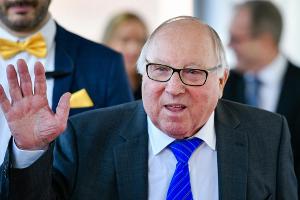 Schwächeanfall: HSV-Idol Seeler hatte Tod vor Augen