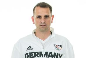 Chatzialexiou: Moukoko "mit Geduld begleiten"