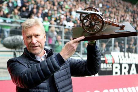 Ex-Torschützenkönig Rahn kämpft gegen Darmkrebs