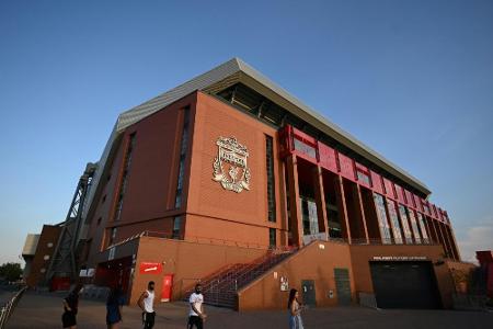Bis zu 2000 Fans in Liverpool: England lässt wieder Zuschauer zu