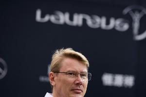 Ex-Weltmeister Häkkinen: "Hamilton und Schumacher gleichauf"