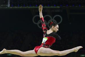 Kunstturnen: Scheder widerspricht Schäfer - "Normale Differenzen"