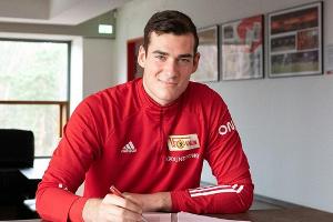 Union bindet und verleiht Torhüter Moser