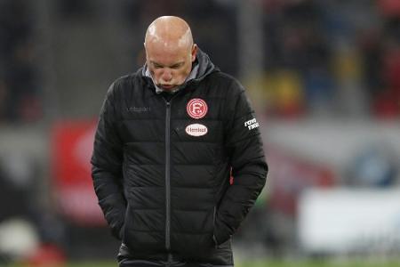 Düsseldorf wieder blamiert - Essen im Achtelfinale