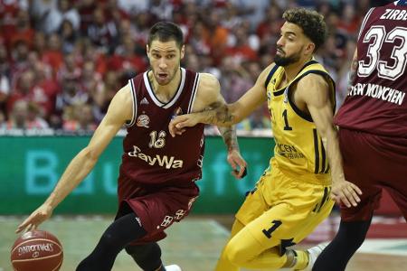 Basketball: Saibou hält sich beim MBC fit