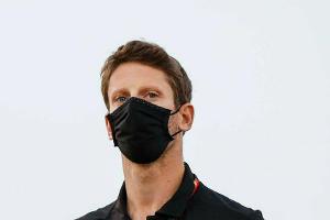 Romain Grosjean überlebte den Feuerunfall von Bahrain nahezu unverletzt.