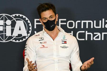 Toto Wolff bleibt Mercedes-Teamchef - Nachfolger gesucht