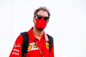 Vettel-Helm für 225.000 Euro versteigert