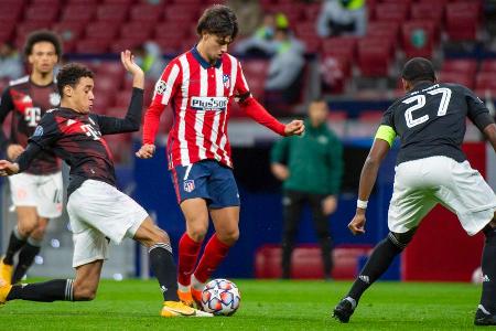 Am fünften Spieltag der Champions League trotzte der bereits fürs Achtelfinale qualifizierte FC Bayern Atlético Madrid ein 1...