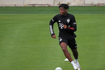 Feierte sein Pflichtspieldebüt für die Profi-Mannschaft, agierte dabei auf der linken Defensiv-Seite. In vielen Situationen ...