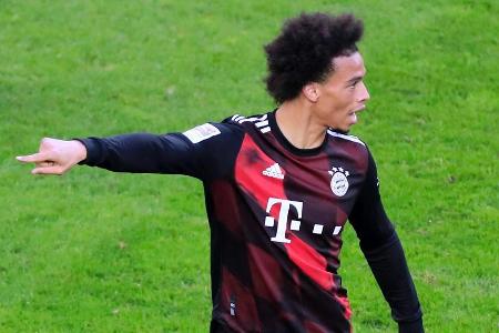 Zog auch ohne Ball ins Zentrum, wenn sich Sarr auf der rechten Seite mit nach vorne einschaltete. Sinnbildlich für seinen Au...