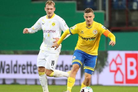 Hatte das 2:0 auf dem Fuß, schoss die Kugel jedoch über das praktisch leere Tor (22.). Verlor die Bälle durch schlampige Kon...