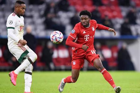 Knappe sieben Wochen nach seiner Sprunggelenksverletzung direkt zurück in der Startelf. Zog in manchen Situationen noch zurü...