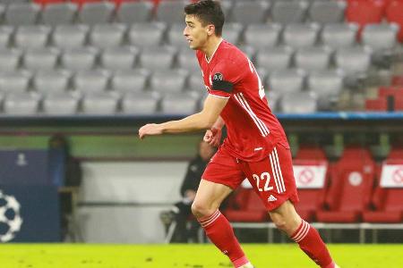 Zuvor gelb-rot-gesperrt, agierte der Spanier nun in der Schaltzentrale neben Goretzka. Sichtlich bemüht, viel am Ball, spiel...