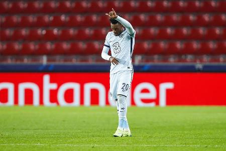 Im Sommer wurde es nochmal heiß zwischen dem FC Bayern und Dauer-Flirt Hudson-Odoi, ein Deal scheiterte jedoch erneut. Wie e...