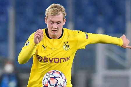 Wurde in der Schlussphase am Ball häufig sofort unter Druck gesetzt, konnte deshalb keine klare Ideen auf dem Weg zum Tor an...