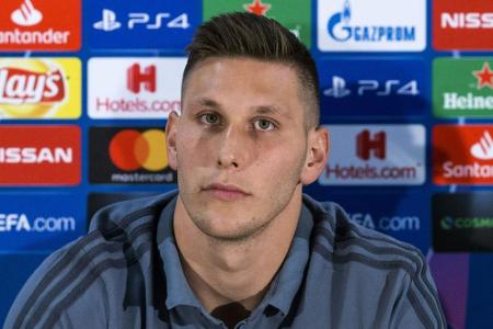 Süle eröffnet eigene Bar mit Bruder