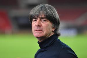 Löw wird am Montag sprechen und "Feuer" zeigen