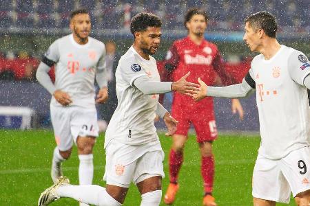 Brauchte einige Minuten, um ins Spiel zu finden. Erarbeitete mit seinen steilen Laufwegen dann einige gute Abschlüsse. Verga...