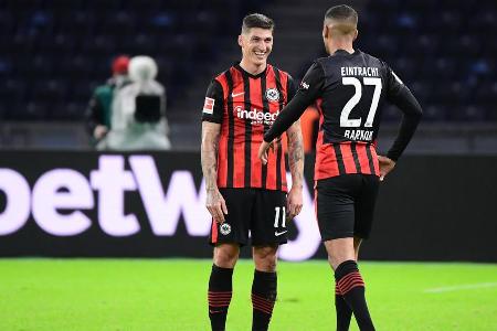 Platz 11: Eintracht Frankfurt - Durchschnittsnote: 5,25