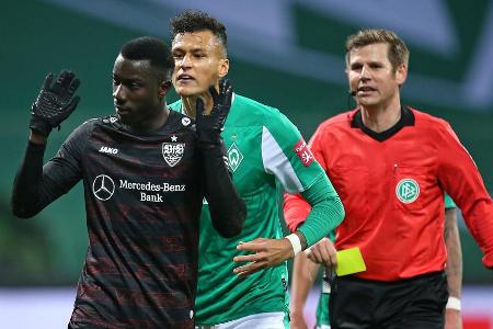 Er hätte mit zwei Treffern der gefeierte Held des Sieges gegen Werder Bremen (2:1) sein können. Stattdessen sorgte Silas Wam...