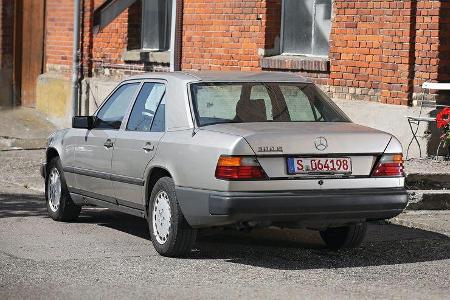 Mercedes-Benz 300E W 124 Heck