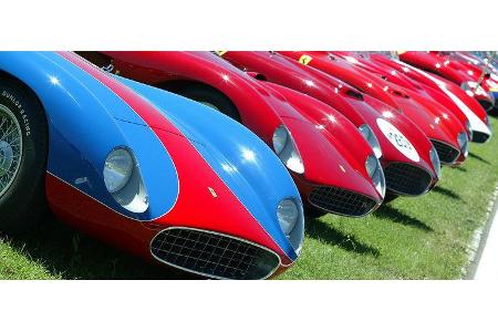 Ferrari feiert und alle Roten kommen.