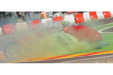 Felipe Massa lässt es rauchen.
