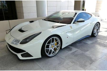 Ferrari F12 Berlinetta - Carspotting - Abu Dhabi 2017
