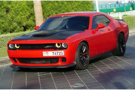 Dodge Challenger SRT - Carspotting - Abu Dhabi 2017