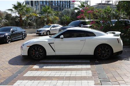 Nissan GT-R - Carspotting - Abu Dhabi 2017