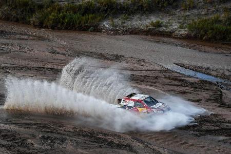 Nasser Al-Attiyah - Toyota Hilux - Rallye Dakar 2018 - Motorsport